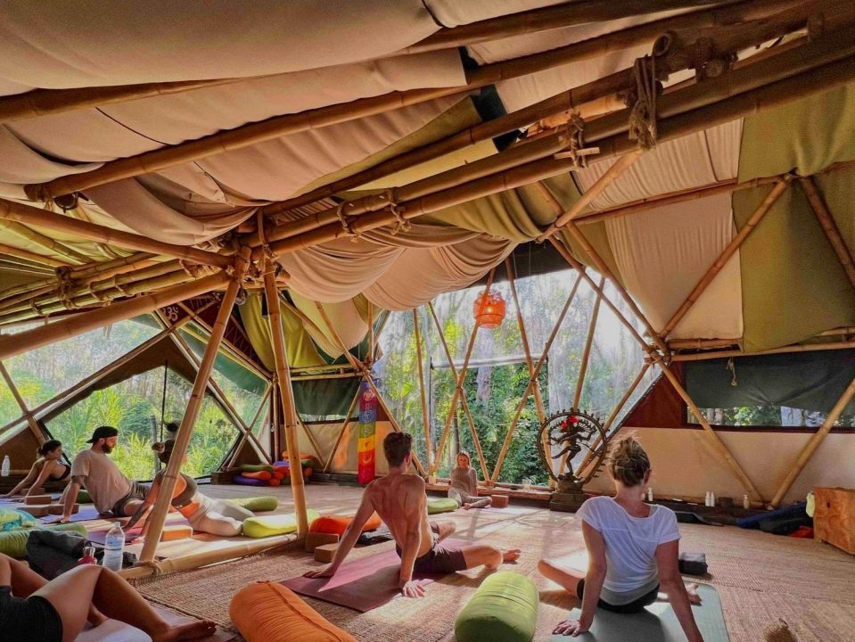 Bamboo Yoga School Byron Bay (@bambooyogabyron) • Instagram photos